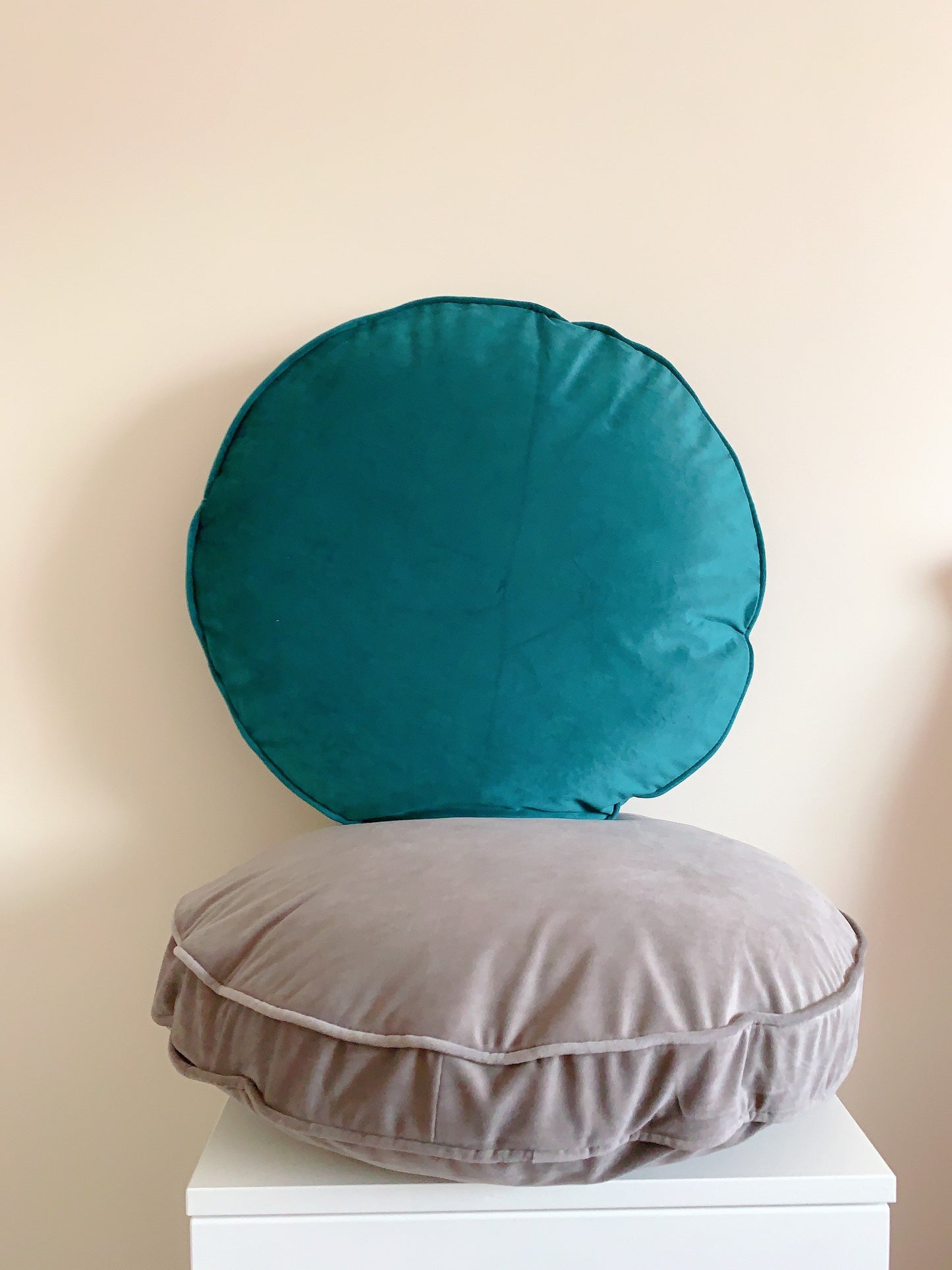 Peacock Blue Luxury Velvet Round Pillow Cover, 20” Diameter Cushion Cover, Decorative Throw Pillow Cover