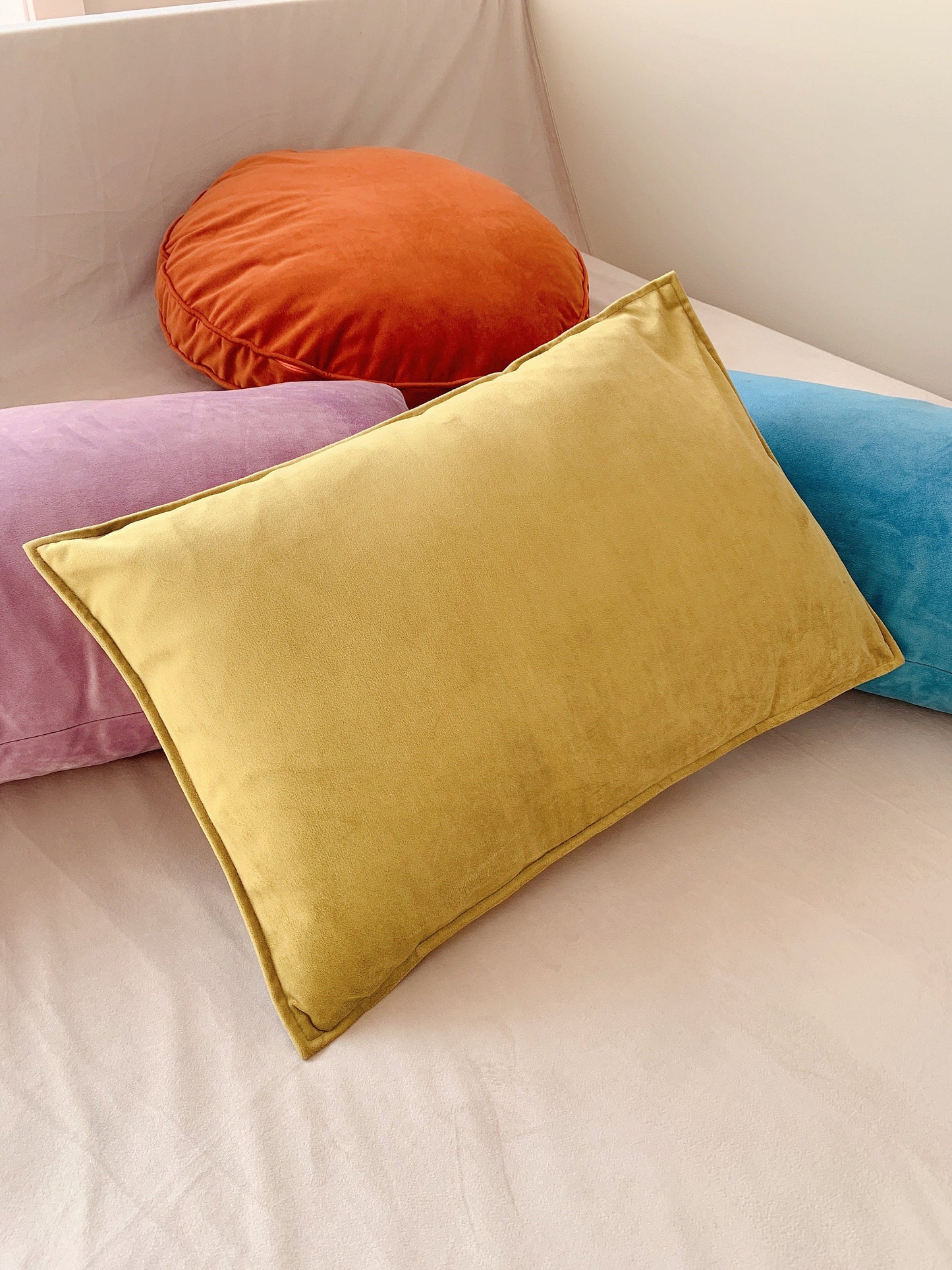 Gold Velvet Lumbar Cushion, Luxury Scatter Cushion Cover, Gold Green Velvet 14X20 Lumbar Pillow Cover