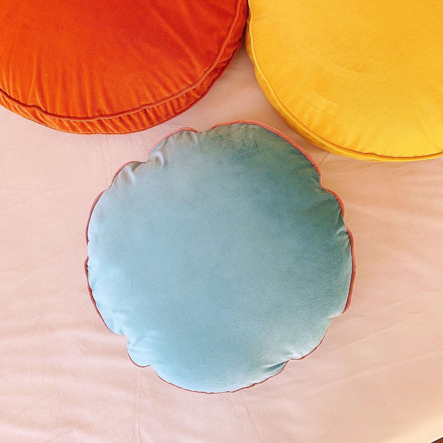 18" Baby Blue Velvet Round Cushion Cover