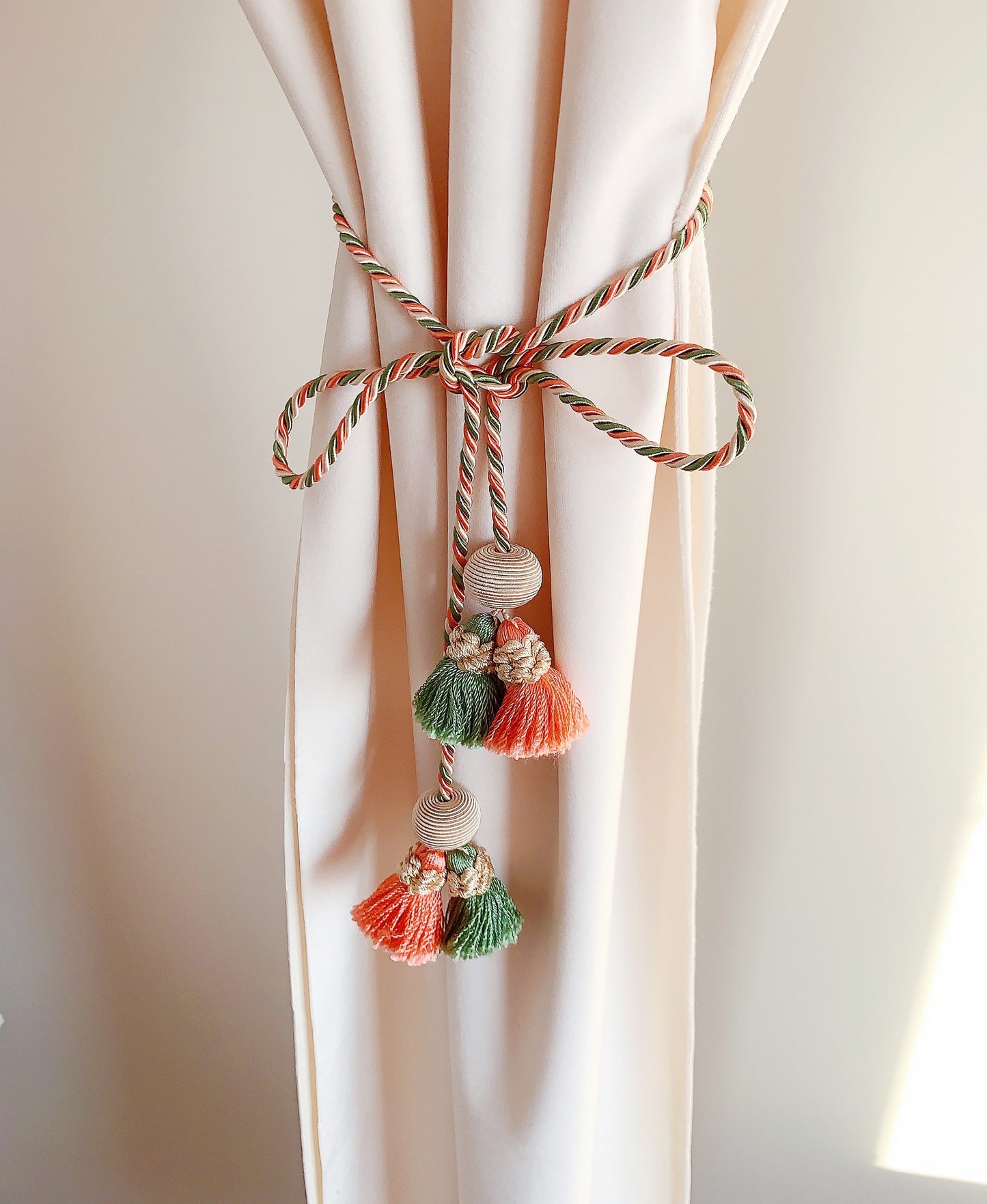 Vintage Style Tassel Curtain Ties, Pair of Multi Colour Curtain Hold Backs, Drapery Tie Back, Curtain Holder