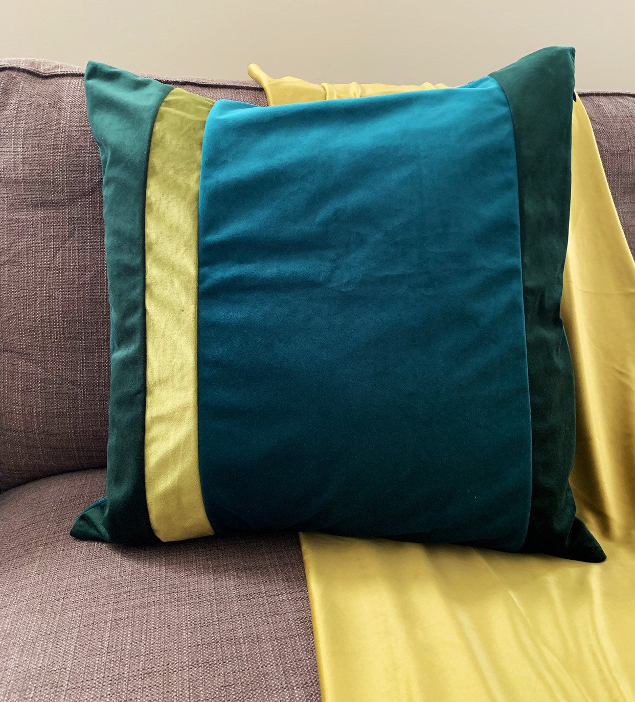 Vintage pillow covers | 19" Square Pine Green | Gold Green | Vintage Green Cushion Cover