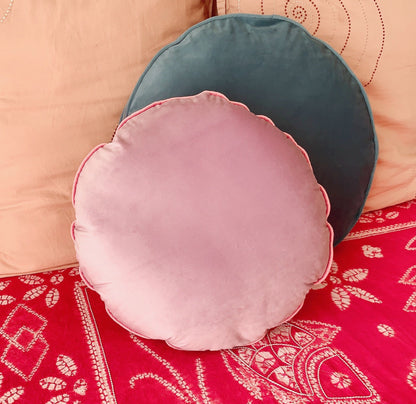 Lilac Purple Luxury Velvet Cushion Cover, 18” Round Pillow Cover, Decorative Throw Pillow Lavender Scatter Cushion Cover