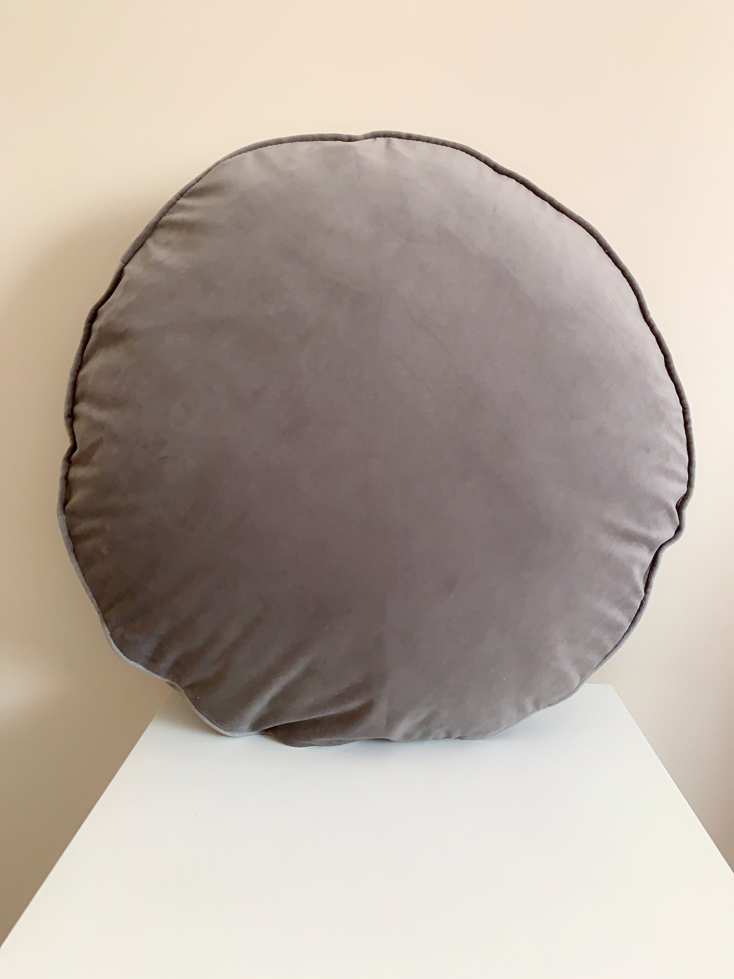 Silver Grey Luxury Velvet Cushion Cover, 20” Round Pillow Cover, Decorative Throw Pillow Scatter Cushion