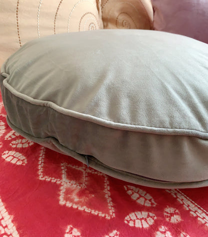 Silver Grey Luxury Velvet Cushion Cover, 20” Round Pillow Cover, Decorative Throw Pillow Scatter Cushion